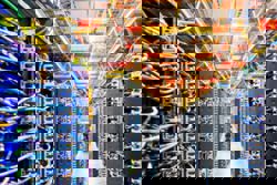 Power grid delays challenge Amazon's data center expansion in Europe