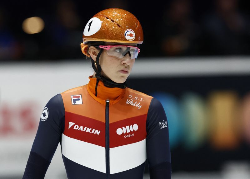 Olympics-Speed skating-Ugly exterior, nice ice - Dutch dual threat Schulting happy in Milan