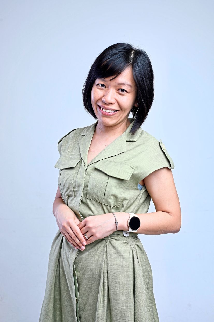 Cleaning removes dirt, but tidying confronts the self, both of which are necessary in the spring cleaning process, says Chiok.