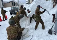 Japan warns of avalanches as snow deaths rise to 35