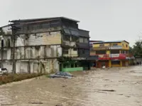 Flash floods hit parts of Lahad Datu following hours of heavy rain
