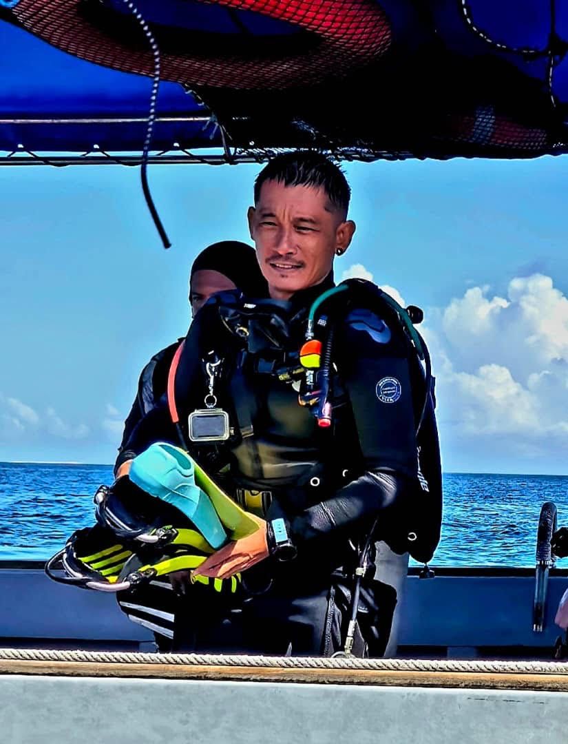 Aquila hope water villages have access to rubbish collecting facilities.