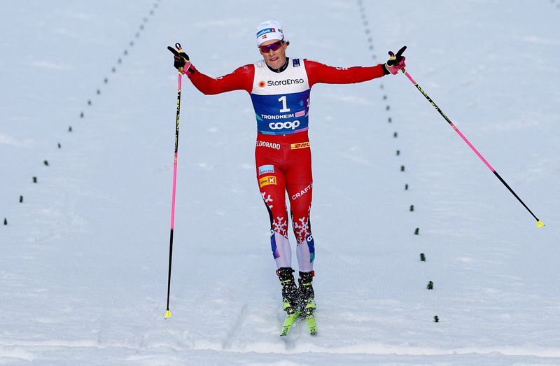 Olympics-Cross-Country-Klaebo targets history, Pellegrino carries home hopes