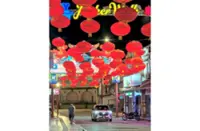 Over 2,000 lanterns light up Jonker Walk