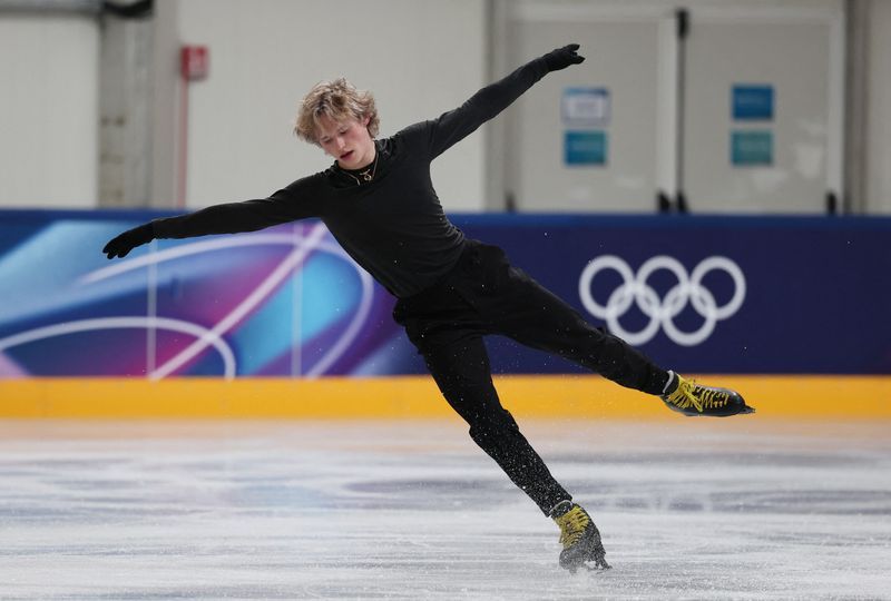Olympics-Figure skating-'This is his moment': Rippon backs Malinin to thrive at Milano Cortina Games