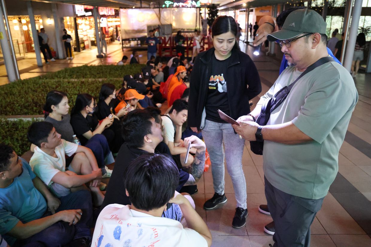 Immigration arrests foreigners for violating entry laws, regardless of nationality, says deputy DG