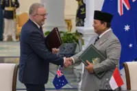 Indonesia and Australia sign a treaty to boost cooperation and security ties