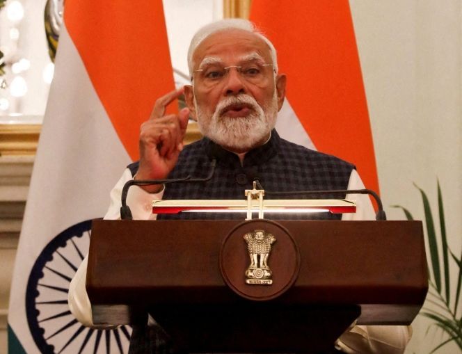 Modi begins two-day official visit to Malaysia