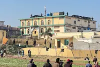 PM Anwar condemns Islamabad mosque bombing, extends condolences to Pakistan