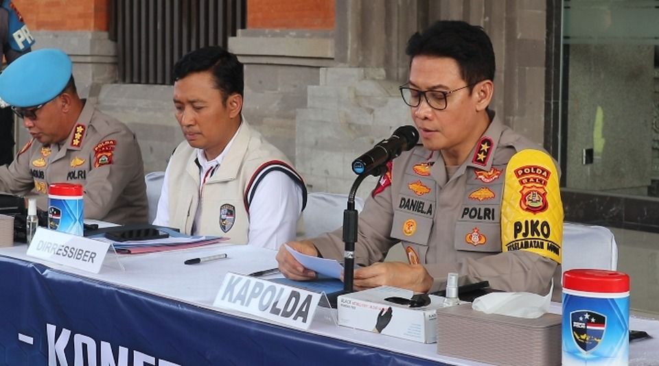 Bali police bust Indian-run online gambling ring, arrest 39 people