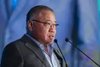 Village chiefs should carry out duties responsibly, says Tiong