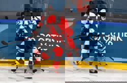 Olympics-Ice hockey-Canada glad to get on the ice and happy with high shot count