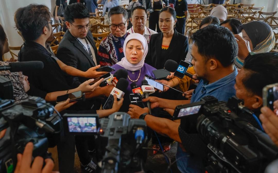 Woman nabbed in Saratok for abuse of adopted daughter