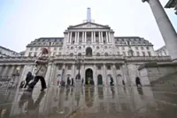 Bank of England risks job market to tame inflation
