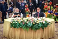 Anwar hosts Modi to a special luncheon celebrating ties between both nations