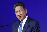 Cambodia, China hold first public-private sector dialogue to address business challenges