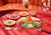 Fragrant osmanthus sets tone for Year of the Horse