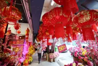 Retailers, hotels thrive as festive season nears