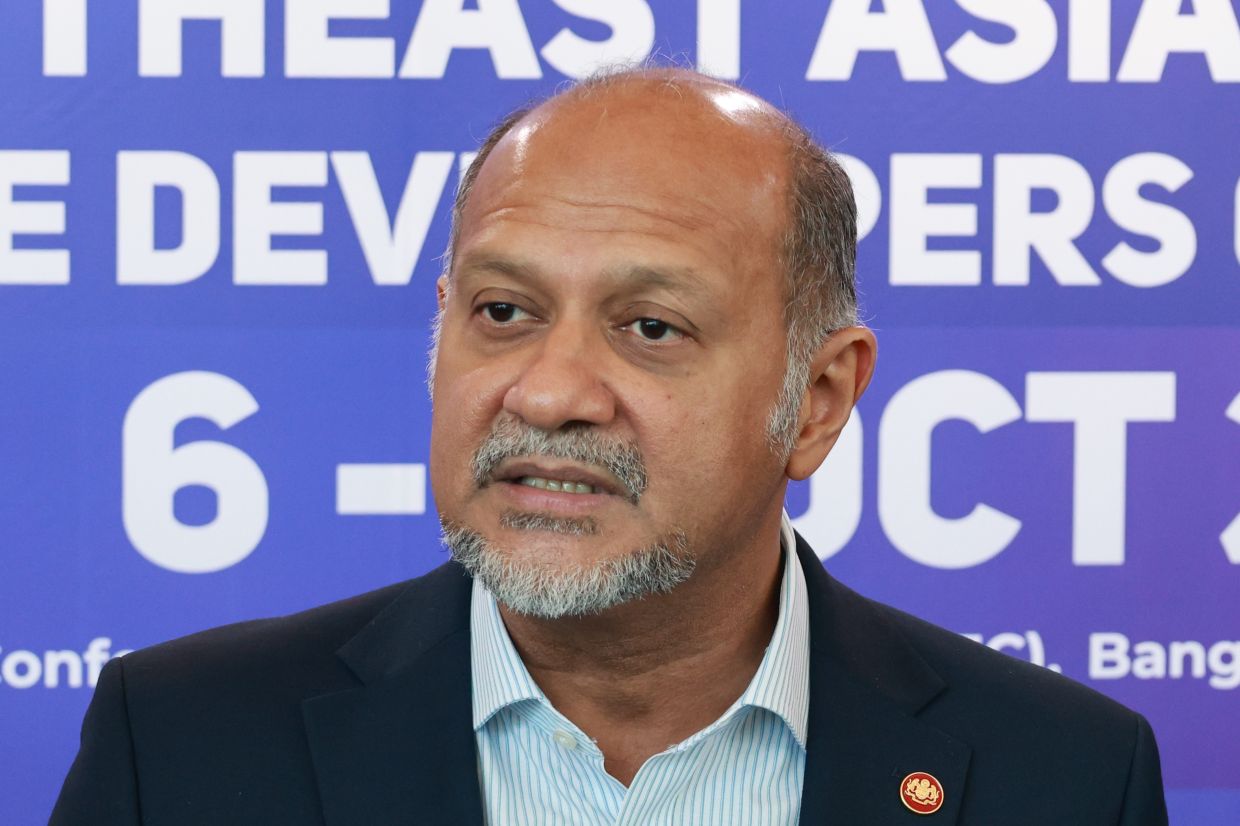 Gobind:&nbsp;Govt moving to digitise paper records