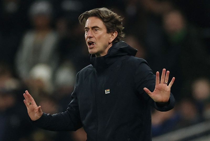 Soccer-Pressure off Newcastle boss but heaped on Spurs’ Thomas Frank