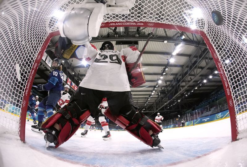 Olympics-Ice hockey-Finland number 10's 'Hand of God' moment falls flat