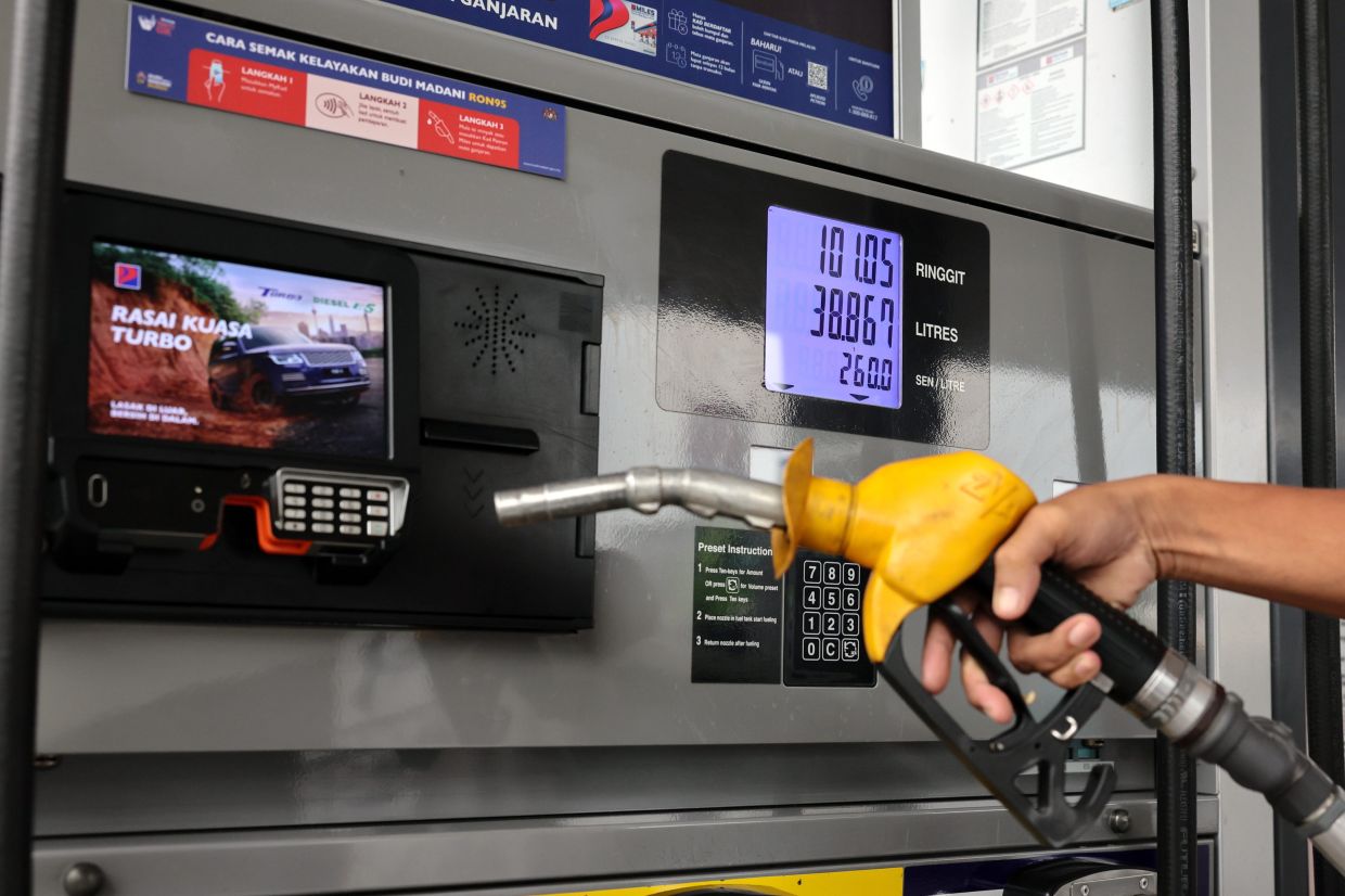 Budi95: Govt to generate RM2.5bil savings, to be given back to rakyat