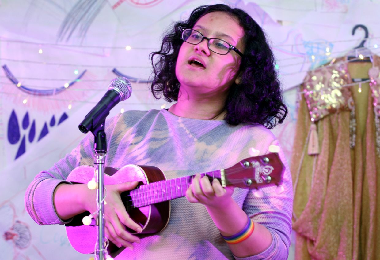 Hannan Azlan - actor, singer, comedian, musician and chronic explorer of human emotions - rolls out a Valentine’s Day special at KLPac on Feb 14. Photo: The Star/Filepic 