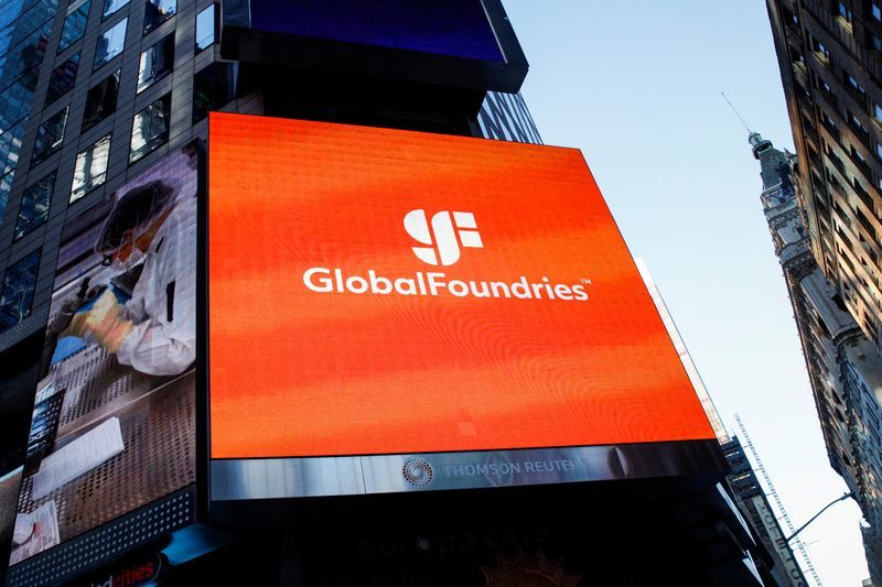 GlobalFoundries expects strong quarterly revenue on chips demand from data centers