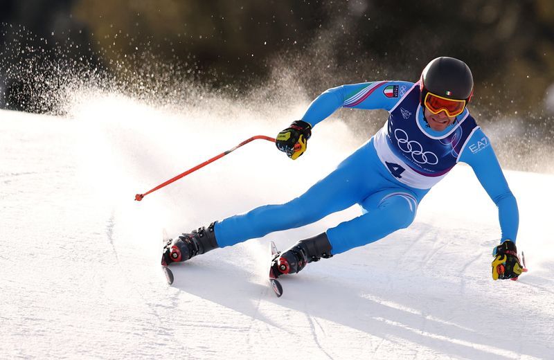 Olympics-Alpine skiing-Innerhofer defies limits as oldest male skier at Games