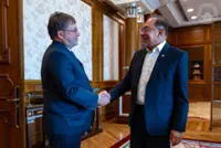 Outgoing US envoy Kagan meets with PM Anwar in Putrajaya