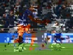 Soccer-Tottenham gloom deepens, Man Utd salvage point at West Ham