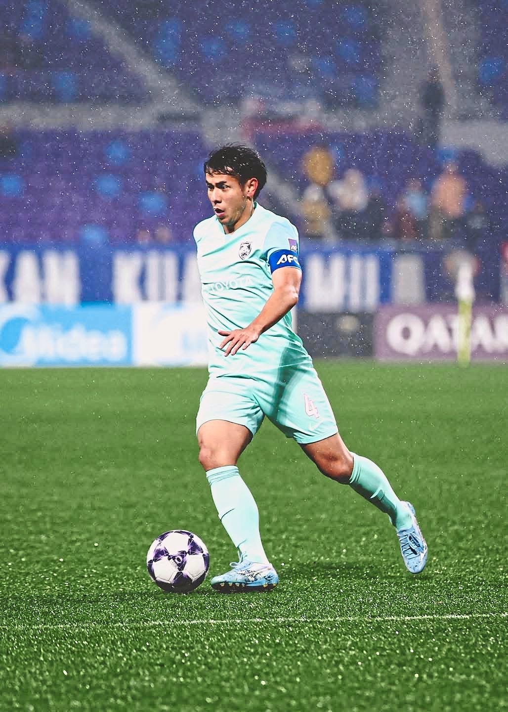 No let-up: JDT captain Afiq Fazail in action during the AFC Champions League Elite match against Sanfrecce Hiroshima. — Johor Southern Tigers 