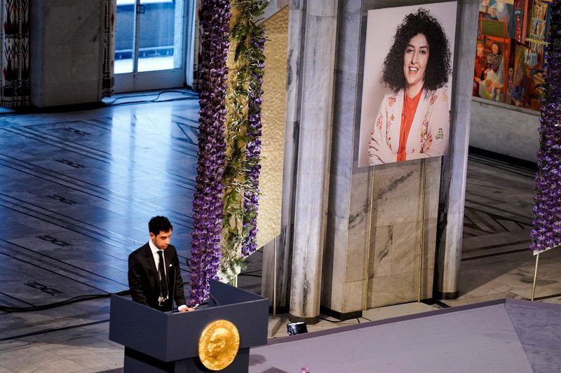 Nobel committee calls on Iran to free Peace Prize laureate Mohammadi