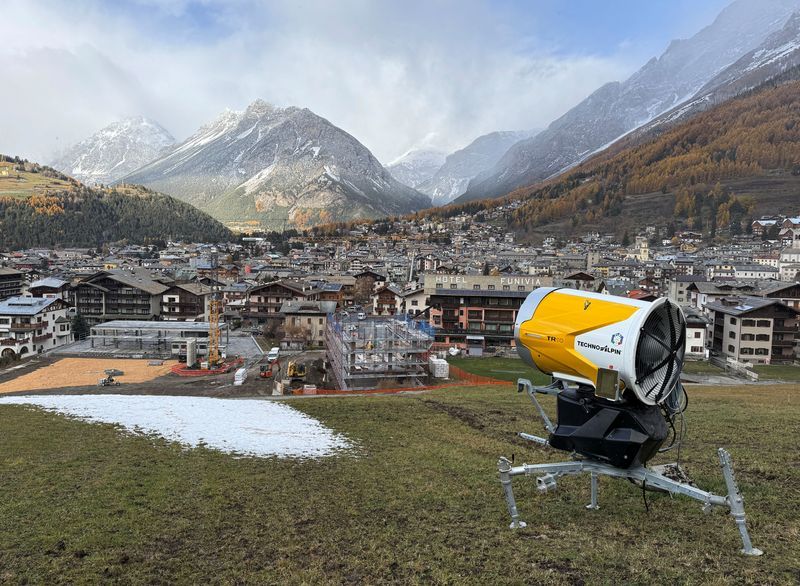 Suspected sabotage hits rail line to Italian Olympic venues, no service disruption