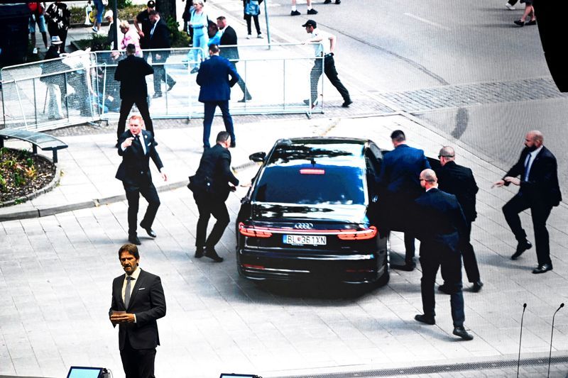 Politicians facing worldwide surge in violence and abuse, survey finds