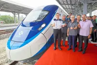 On track to rail connection