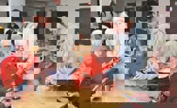 More seniors in China growing addicted to the internet; loneliness, boredom cited as key reasons