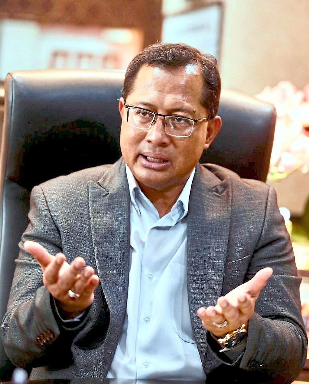 Mohamad Zahri says the programme helps uplift women in an economically sustainable way.