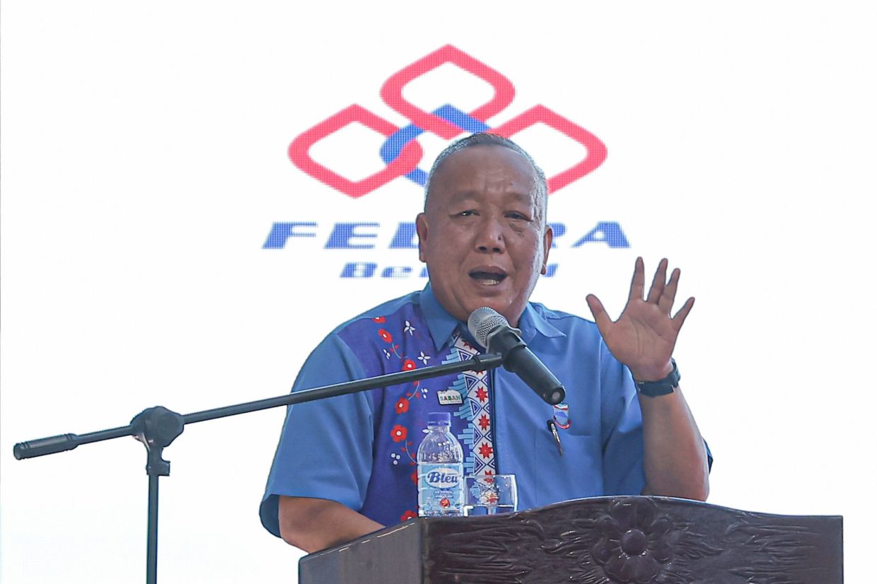 Stern reminder for illegal Semporna tourist spots as clock ticks down on grace period