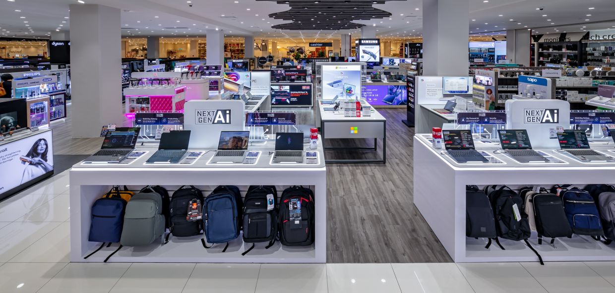 Shoppers can compare different NPU-powered models to find the one that fits their specific workflow.