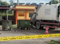 Trash collector finds body parts