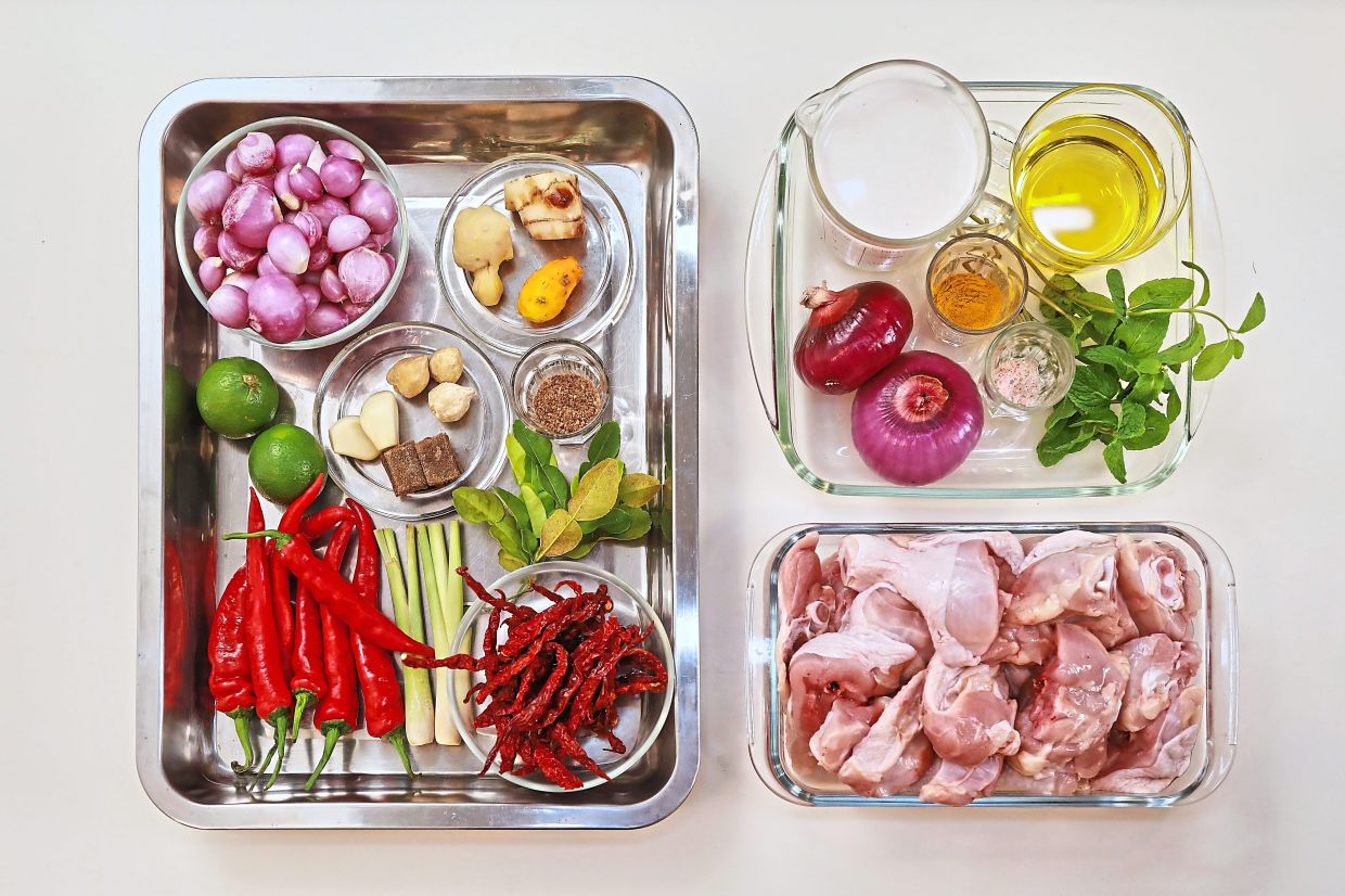 The Kari Kapitan gravy is made from a blended spice paste.