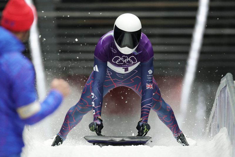Olympics-Skeleton-Dominant Weston powers to Britain's first gold of Games