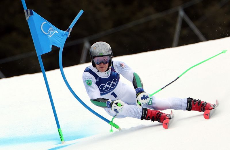 Olympics-Alpine skiing-Brazil's Pinheiro Braathen on course for historic gold in giant slalom