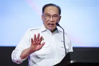 PM: Ensure prompt implementation, early completion of 13MP development projects