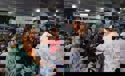 5,000 Vietnamese workers return to their hometowns for Tet with free bus tickets