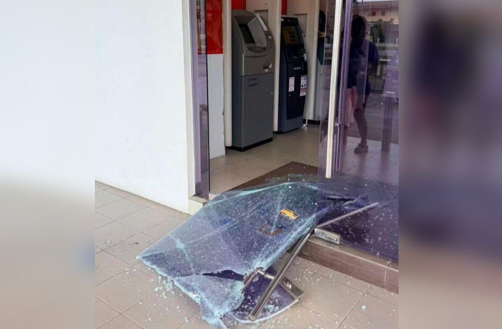 Shots fired at bank in Sibu