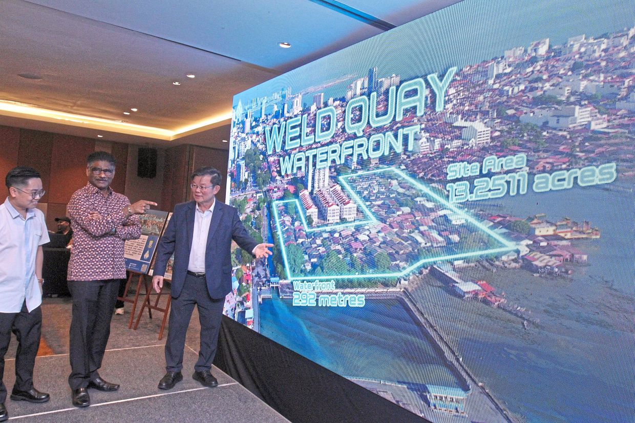 Developers must follow height limit in heritage enclave