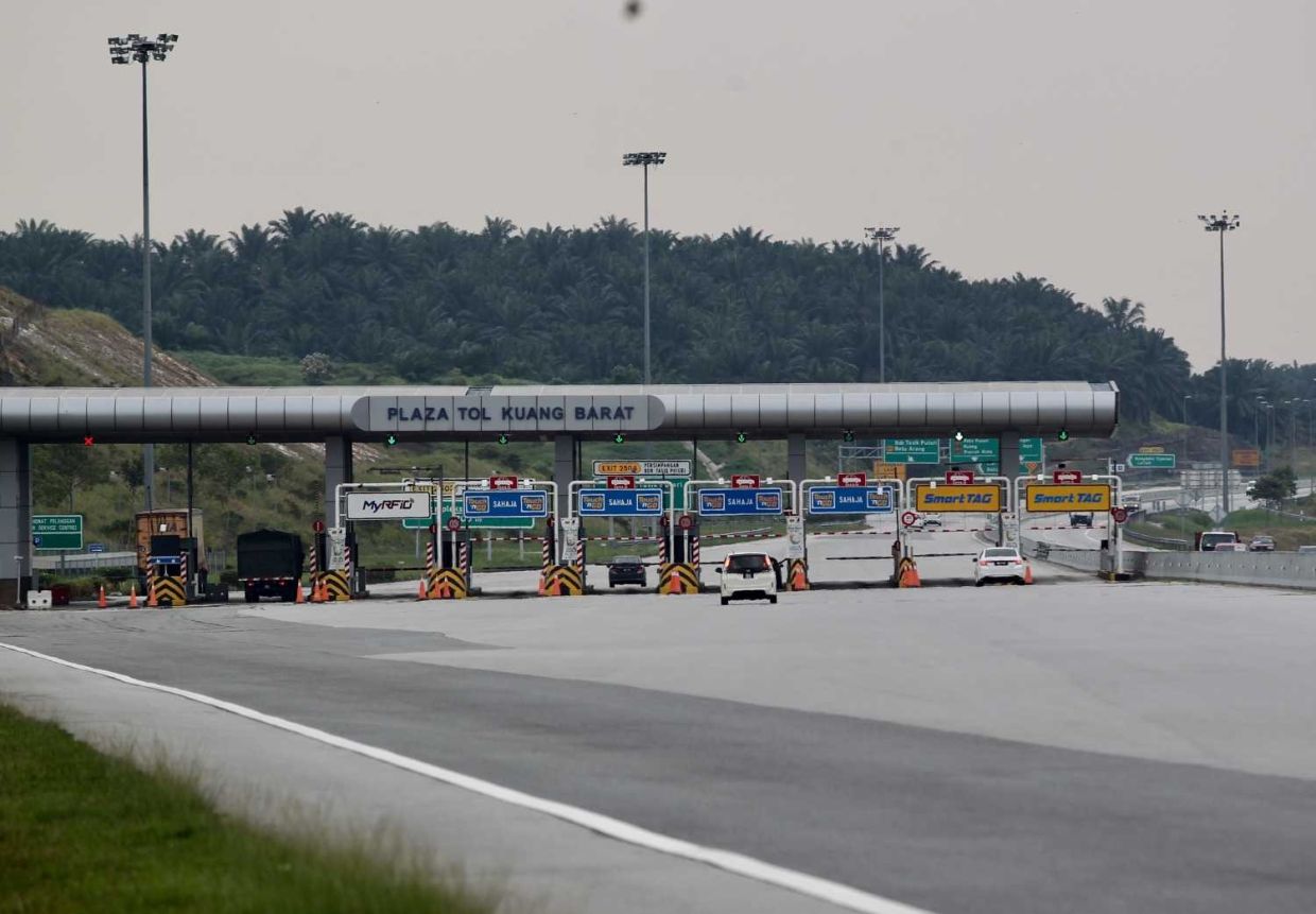 Cases of counterfeit money detected at top-up counters, says espressway operator