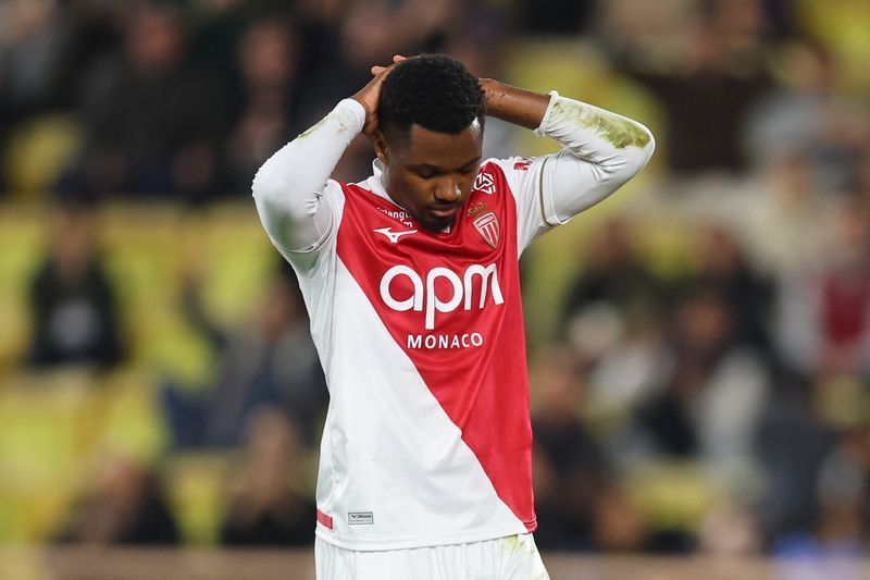 Soccer-Monaco trio face late fitness tests ahead of Champions League game